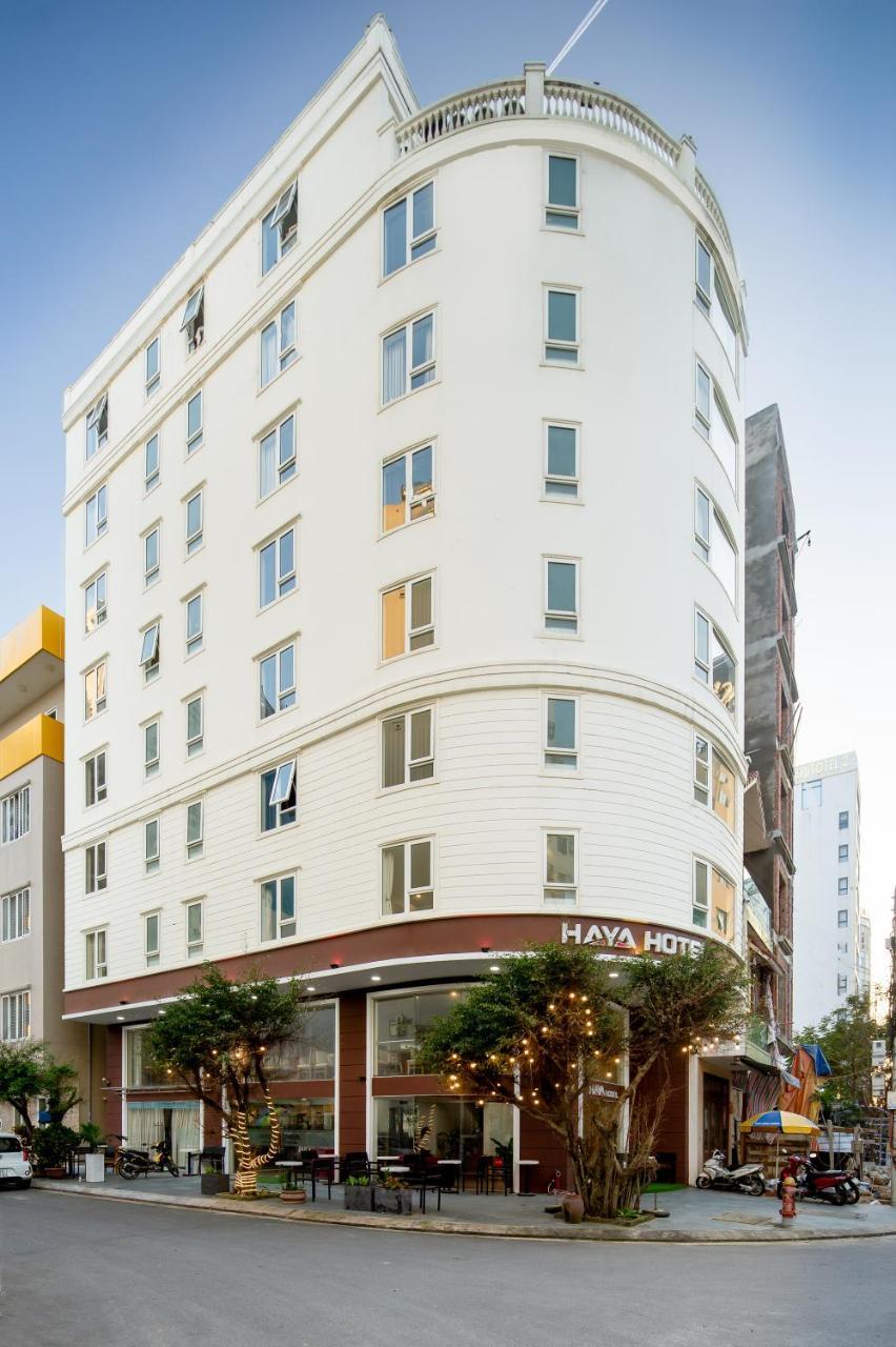 Haya Hotel Beach Danang Exterior photo