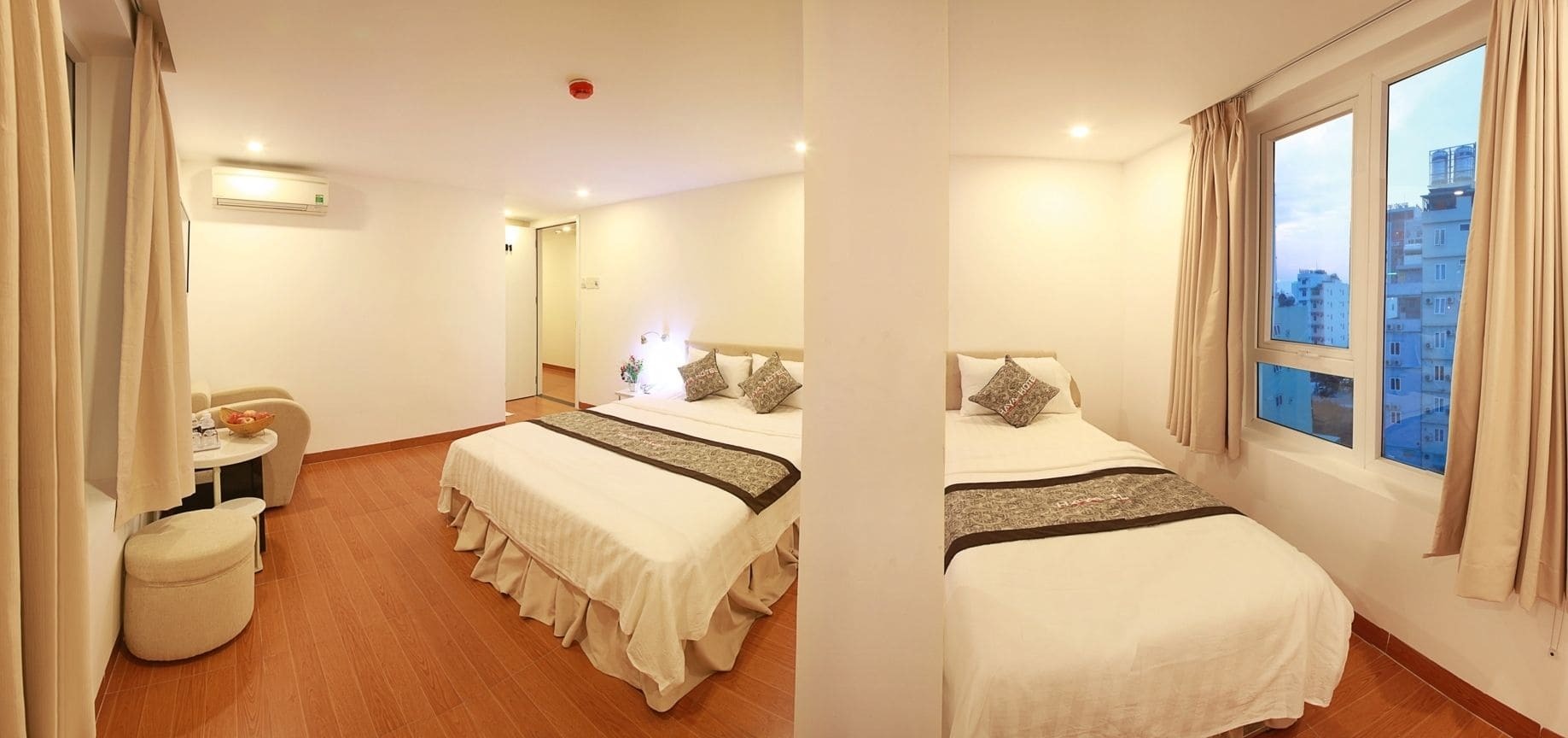 Haya Hotel Beach Danang Exterior photo