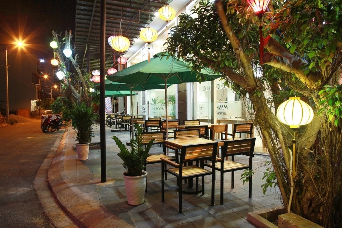 Haya Hotel Beach Danang Exterior photo